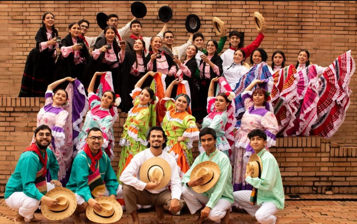 DanzasFolclricasUNALBogot